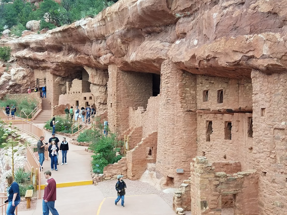 CC100 FYE175 Manitou Cliff Dwellings